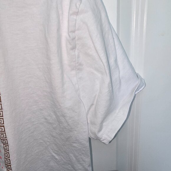 Radiate Love Cropped Tee - Picture 4 of 5